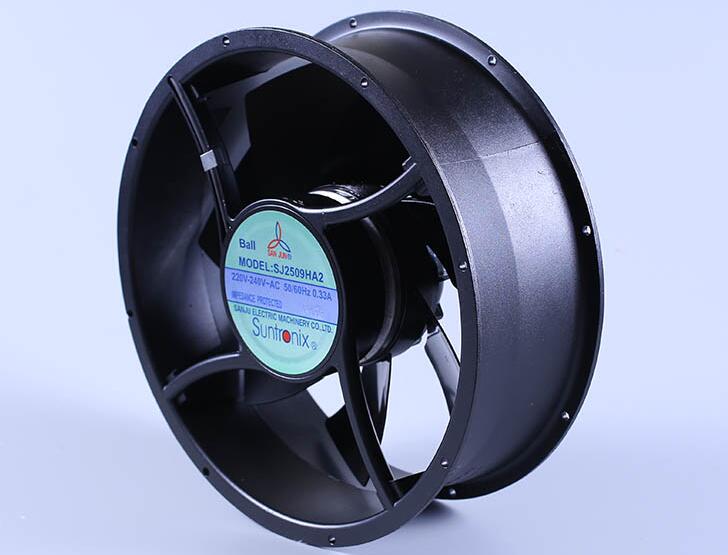 臺灣三巨筆記型電腦的滾筒式散熱風(fēng)扇設計概念